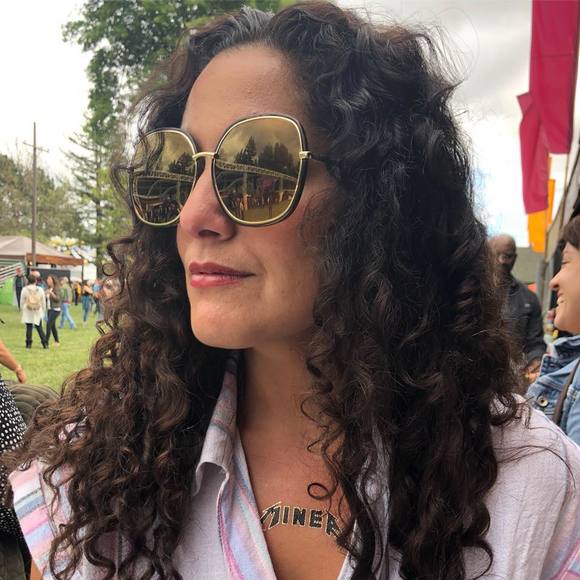 Meet me!!! ❤️😘 - Picture 2 of 8